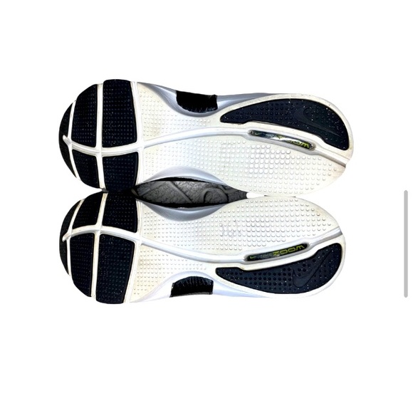 Nike Zoom shoes size 10 black and white in excellent condition - Picture 5 of 6